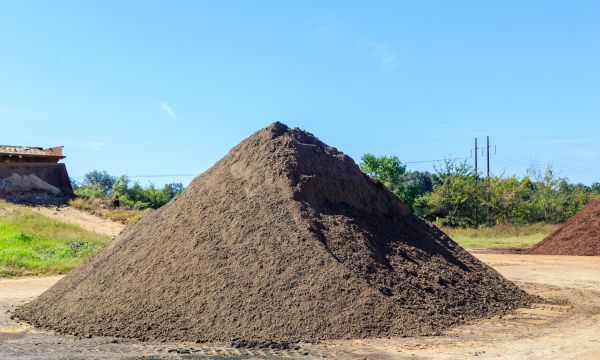 Black Dirt Delivery in Owensboro