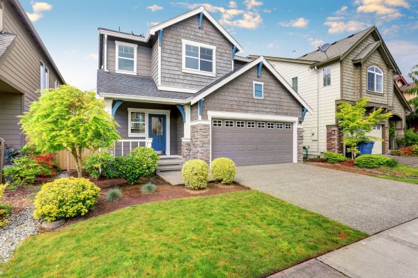 Curb Appeal Landscaping in Owensboro
